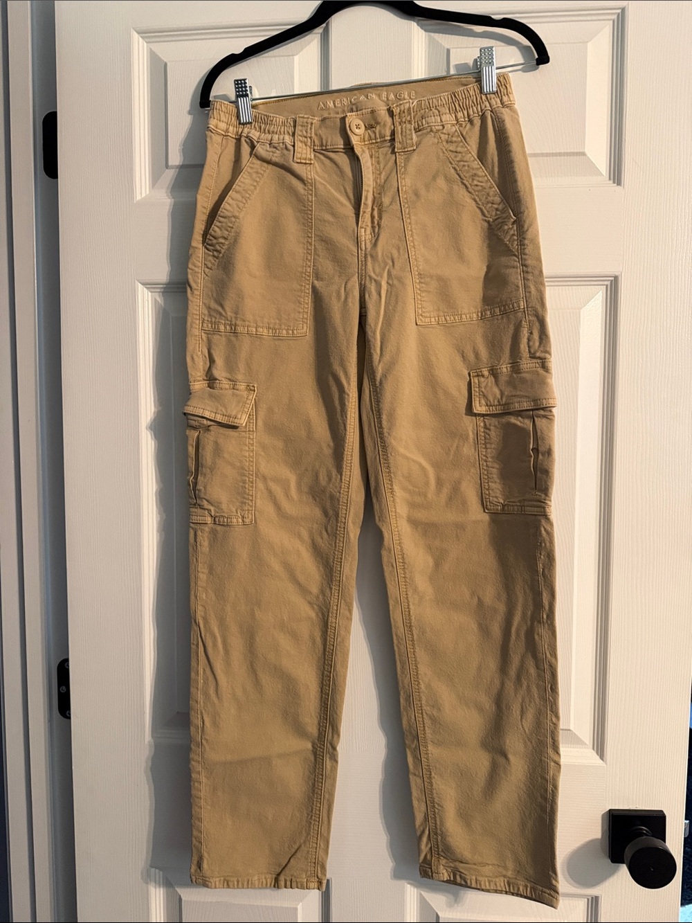 American Eagle Outfitters Khaki Cargo Pants - Women's